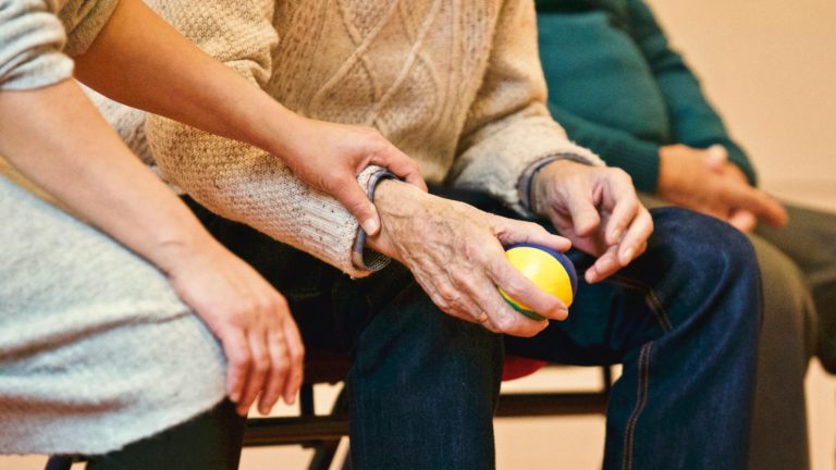 CBD for dementia? Discover its potential in Alzheimer’s